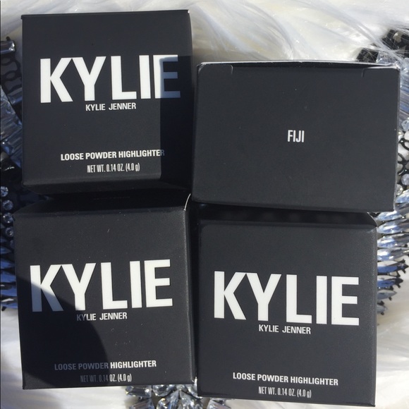 Kylie Cosmetics Other - Kylie Figi Kylighter